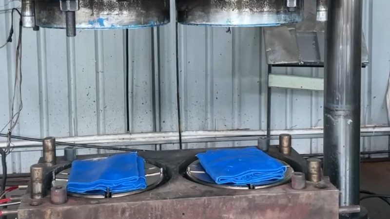 上海模具配件规格型号解析：揭秘模具制造的核心要素